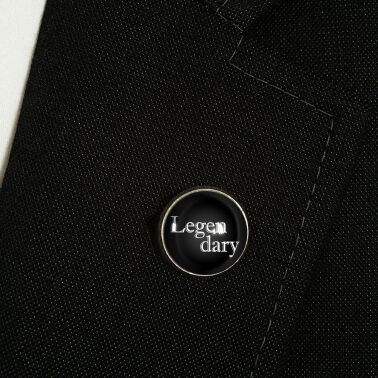 Lapel-pin Legendary