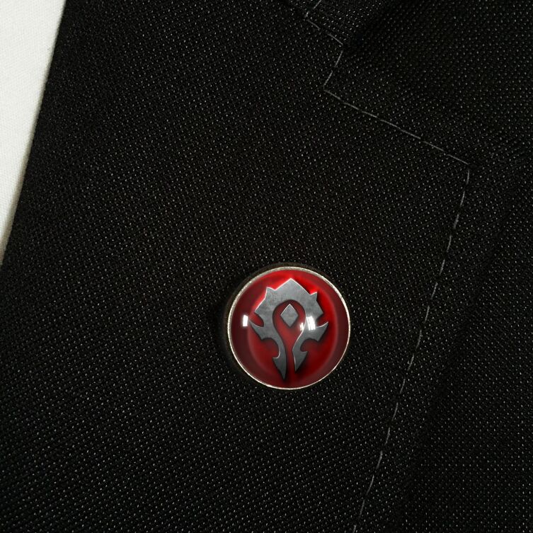 Lapel-pin Horde