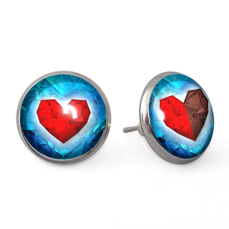Zelda heart stud earrings