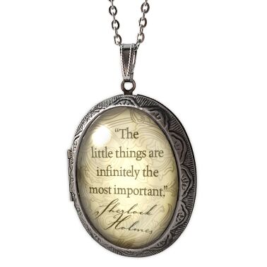Sherlock Holmes locket