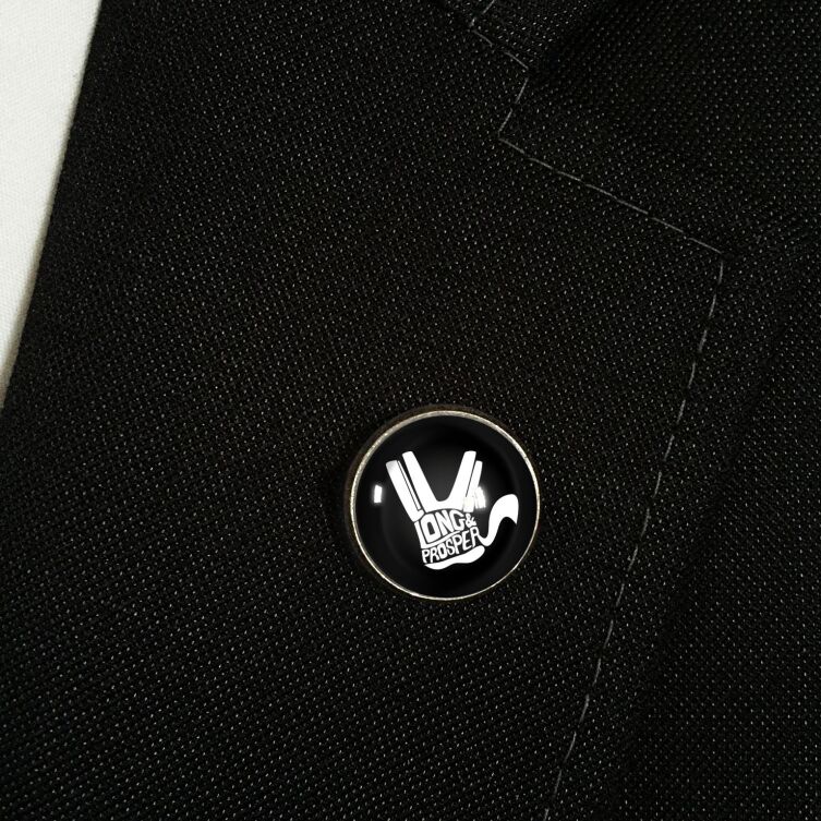 Lapel-pin Live long and prosper
