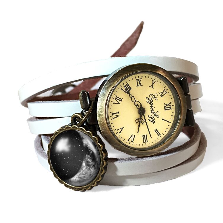 Bracelet montre en cuir lune
