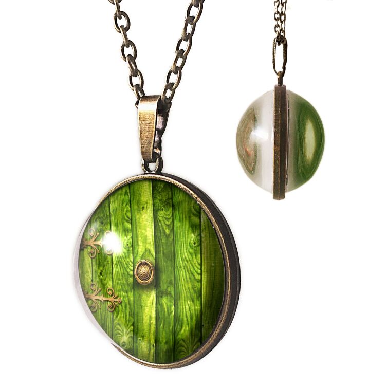 Big two-sided necklace Hobbit Hut