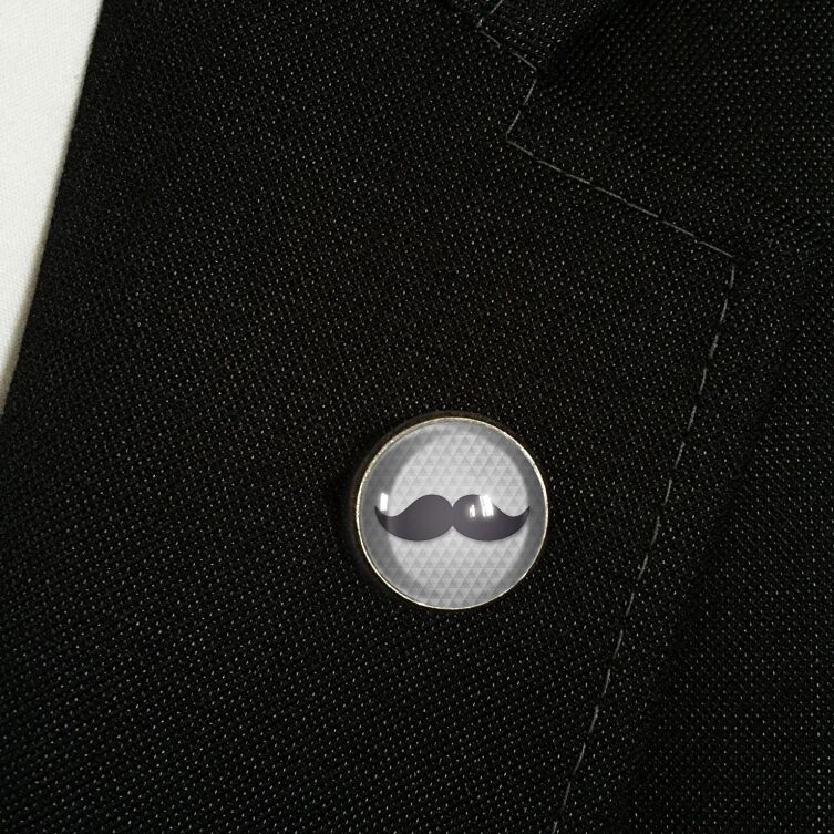 Lapel-pin bart